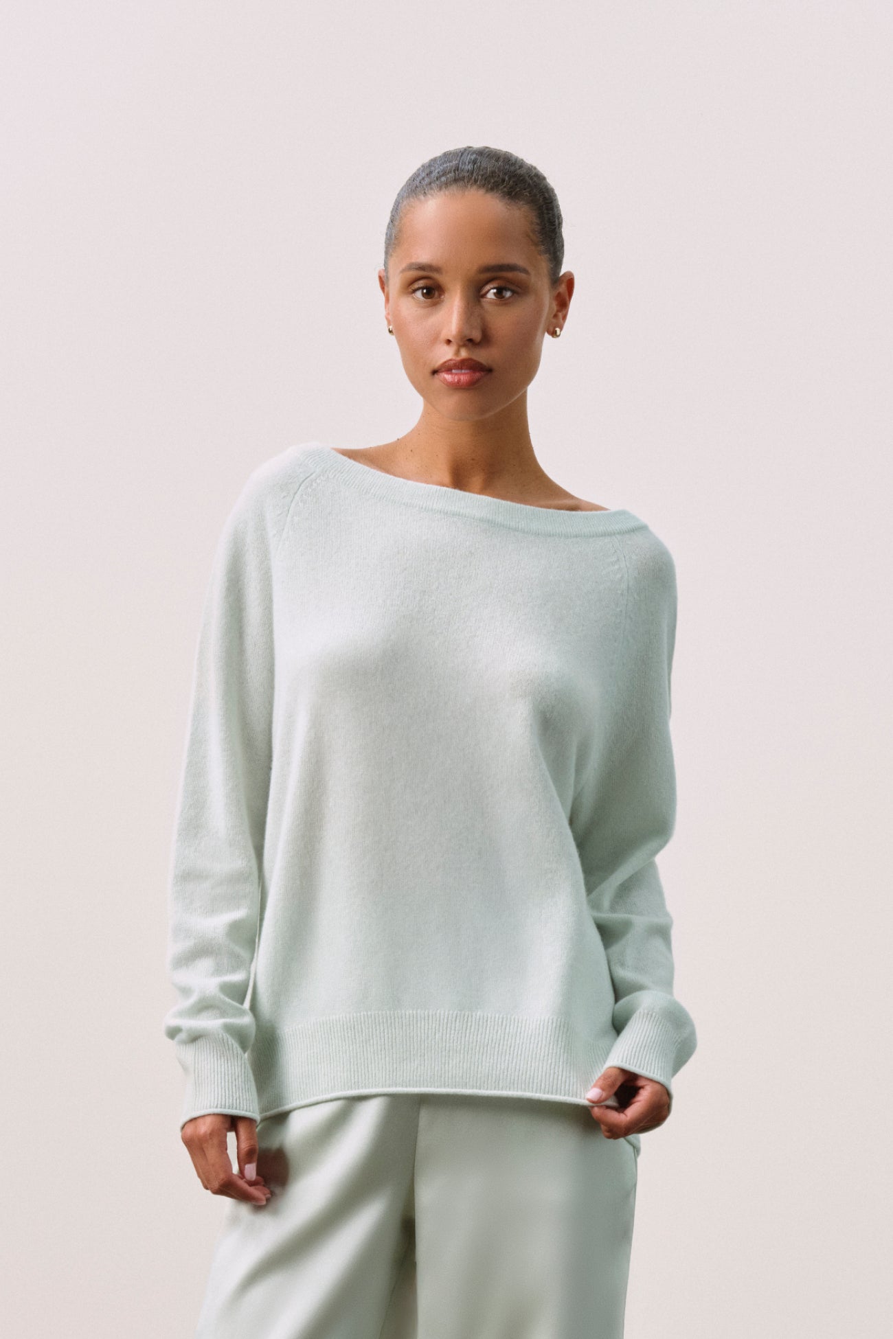 AZALEA CASHMERE OFF THE SHOULDER SWEATER