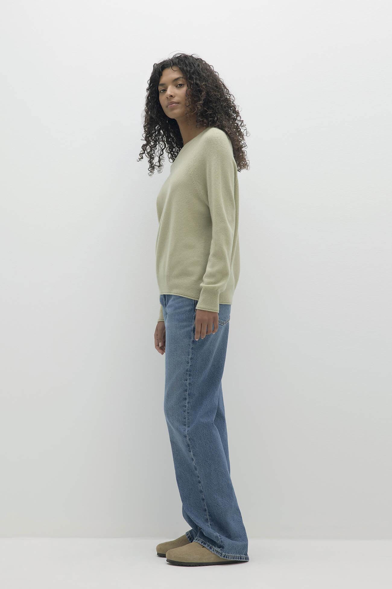 AZALEA CASHMERE OFF THE SHOULDER SWEATER