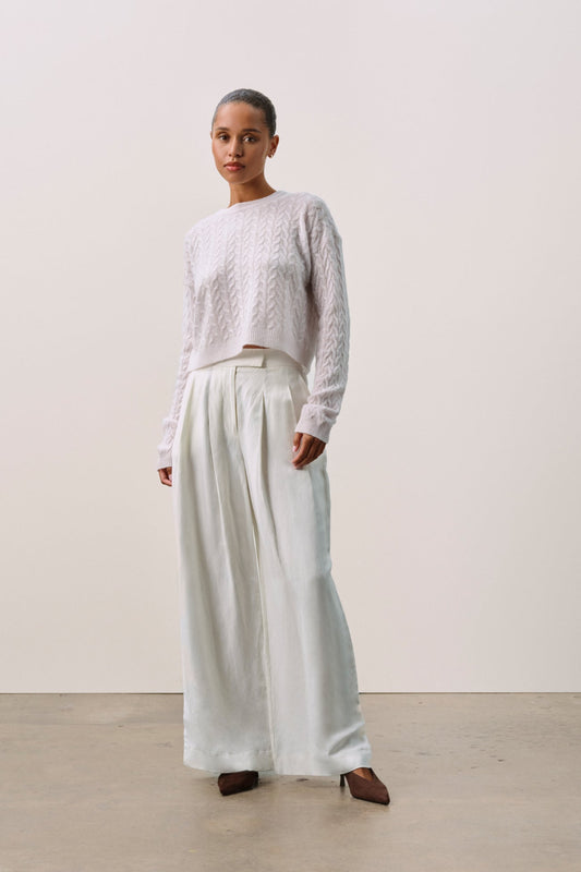 CHRISSY CROPPED CABLE KNIT SWEATER