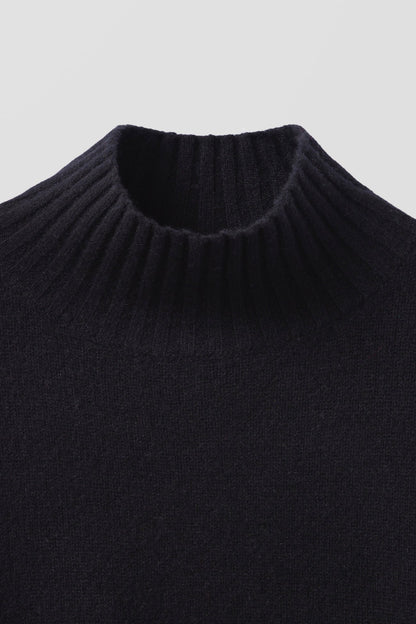 EMBER CASHMERE TURTLENECK