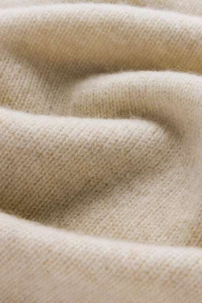 EMBER CASHMERE TURTLENECK